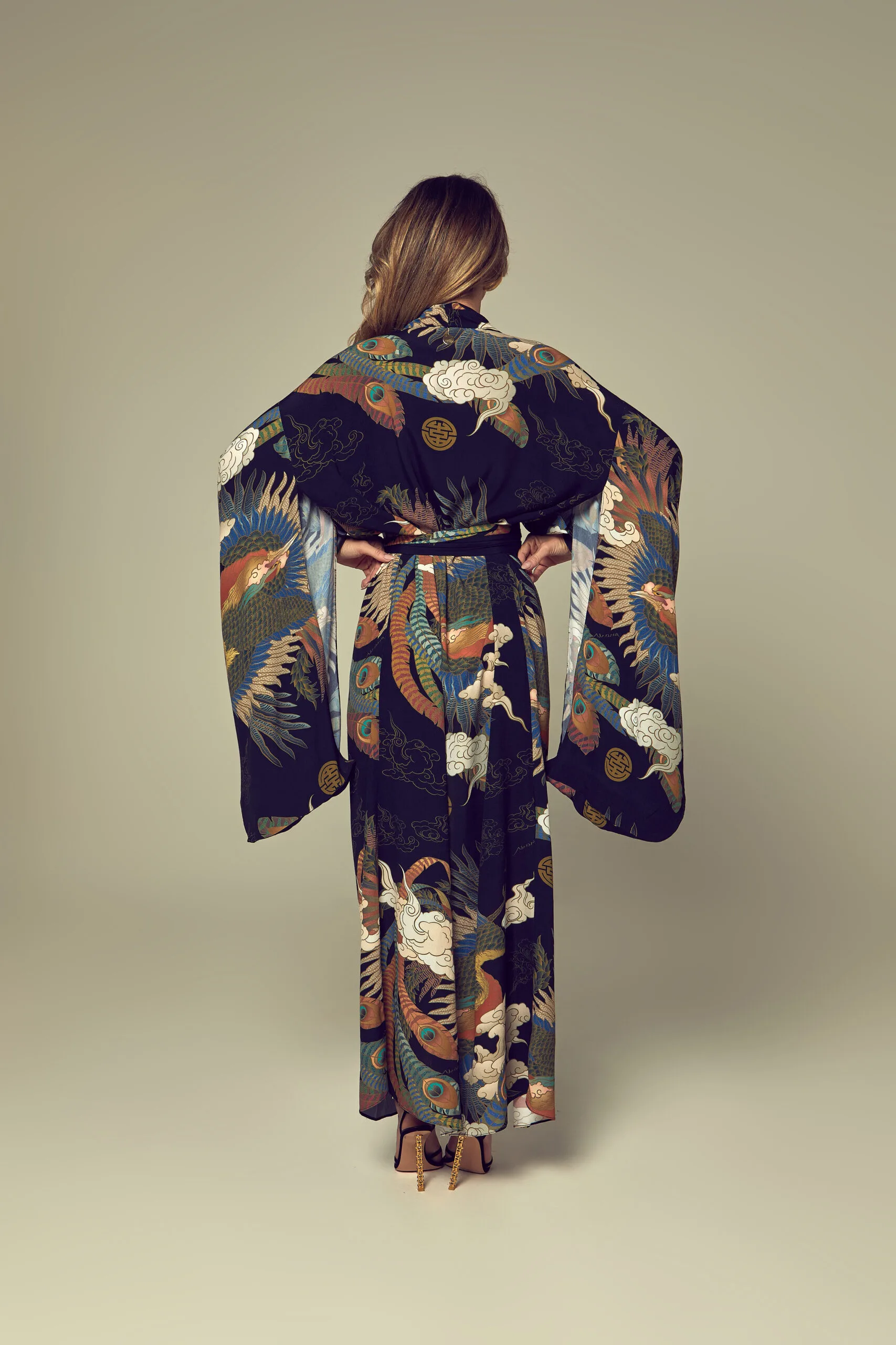 Kimono Miss Shibuya Longo - Imagem 3