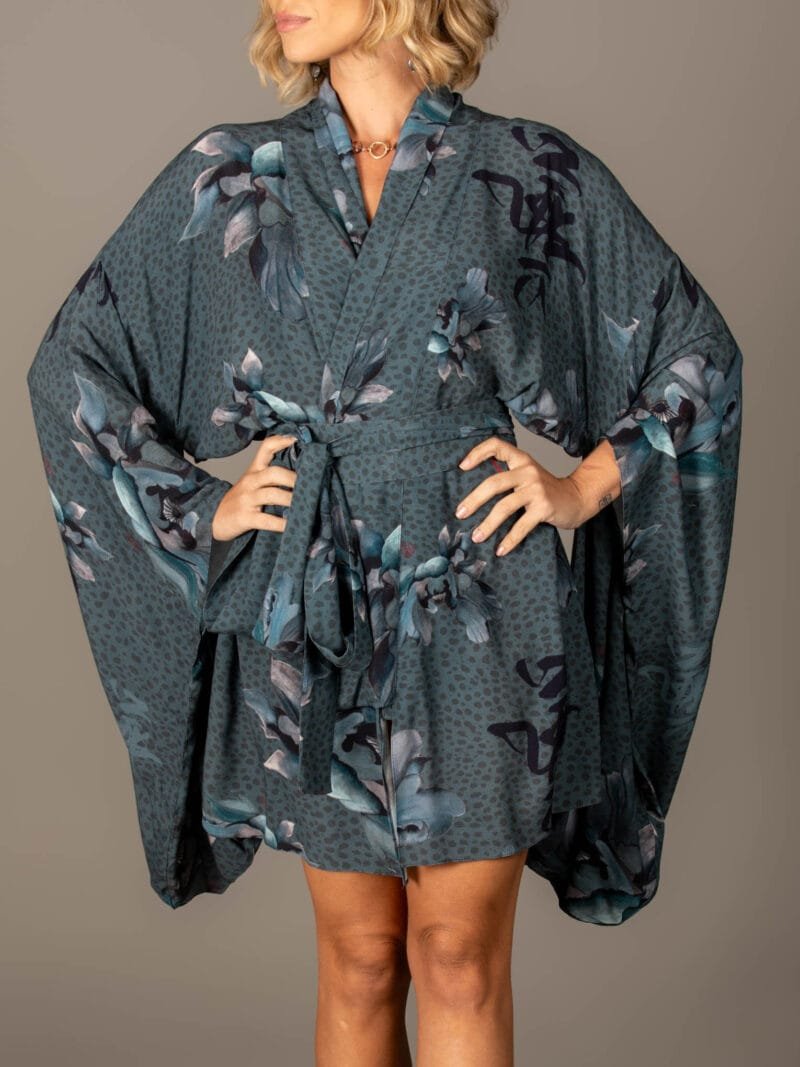 Kimono Miss Shibuya Curto - Imagem 2